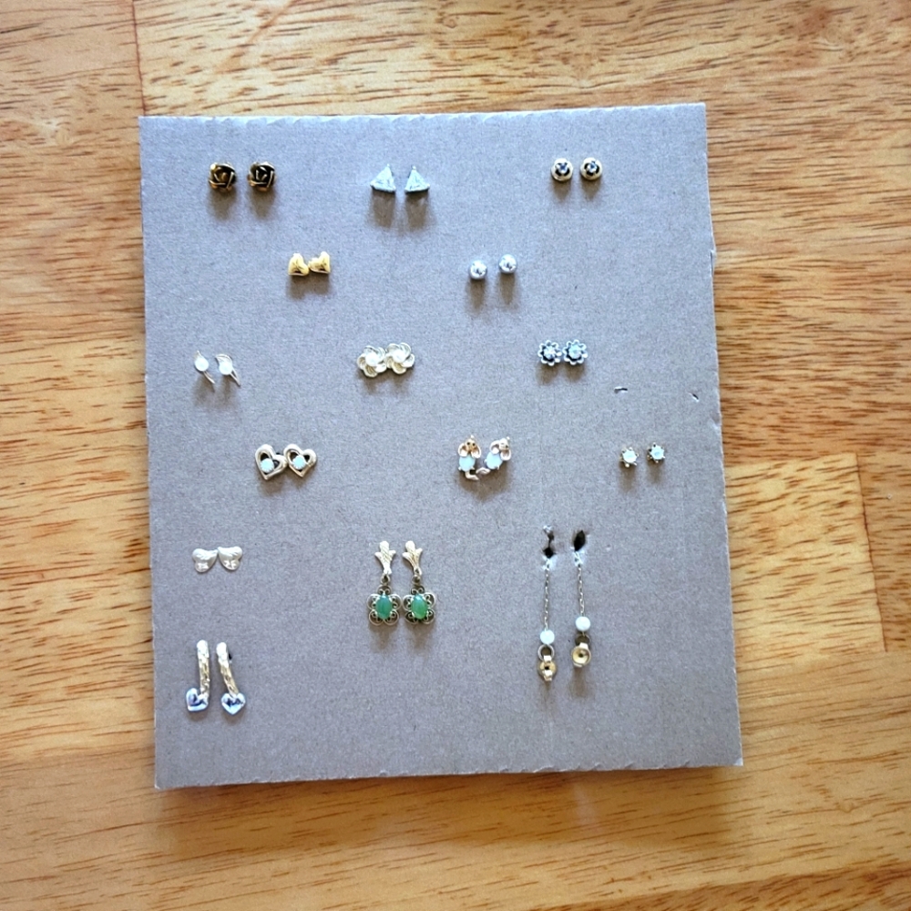 Assorted Stud Earrings Set